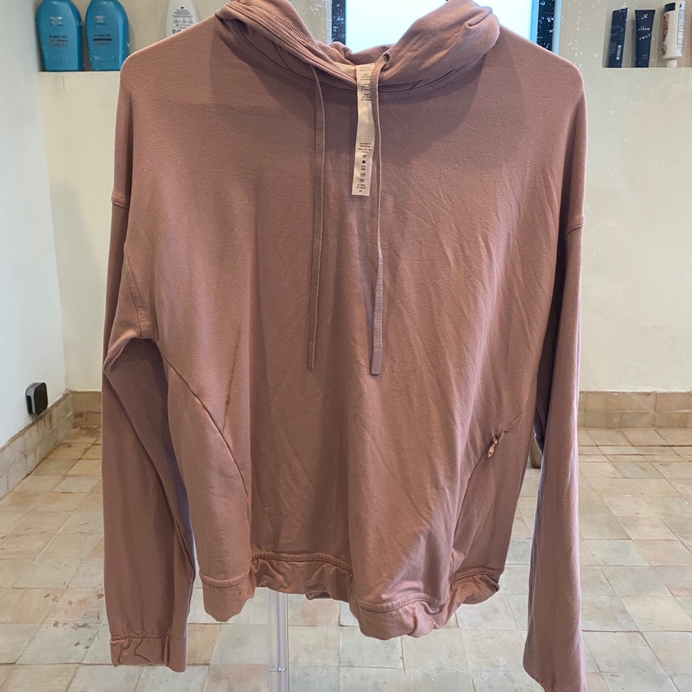lululemon hoodie